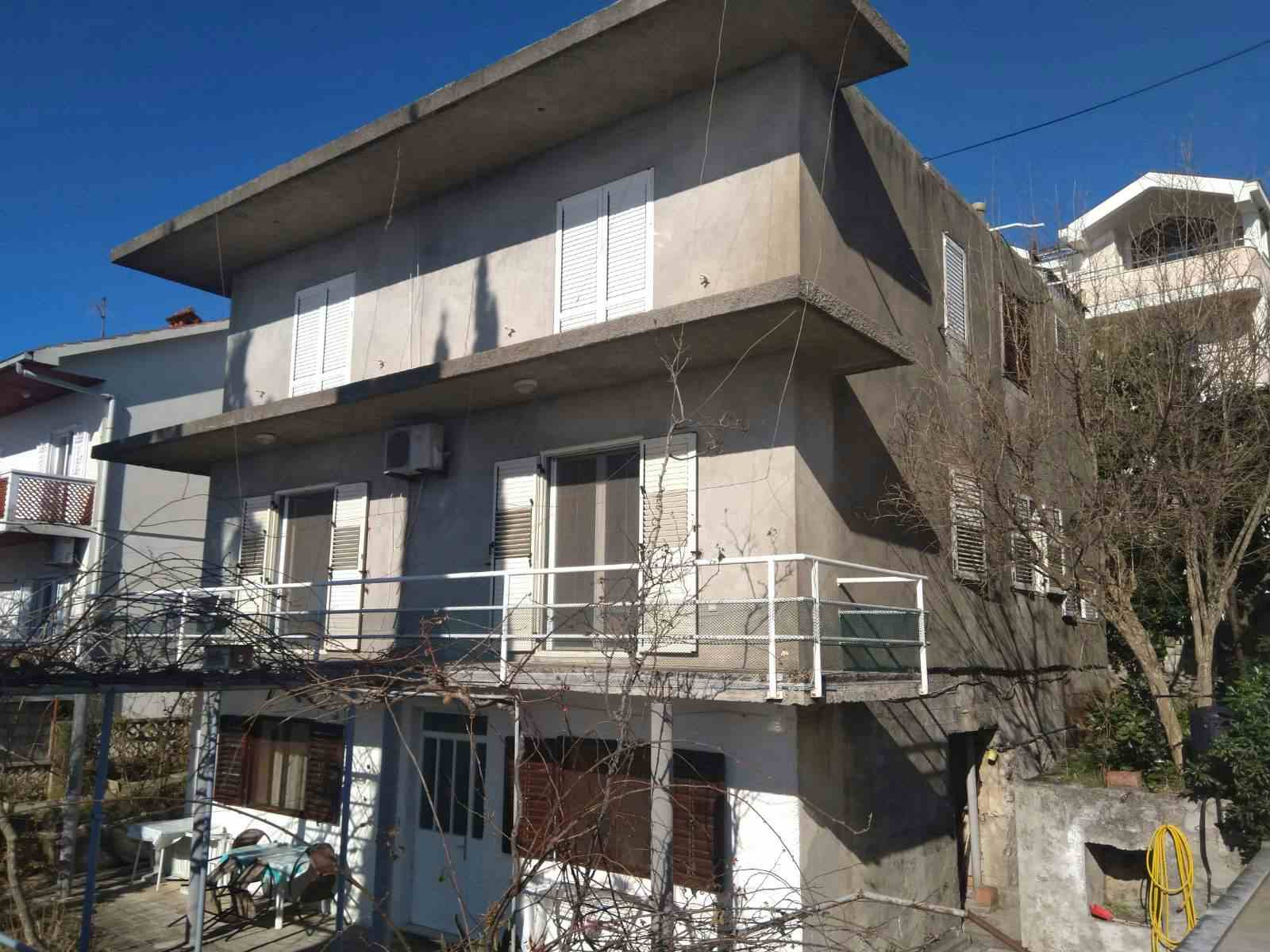 House for Renovation on the First Line to the Sea