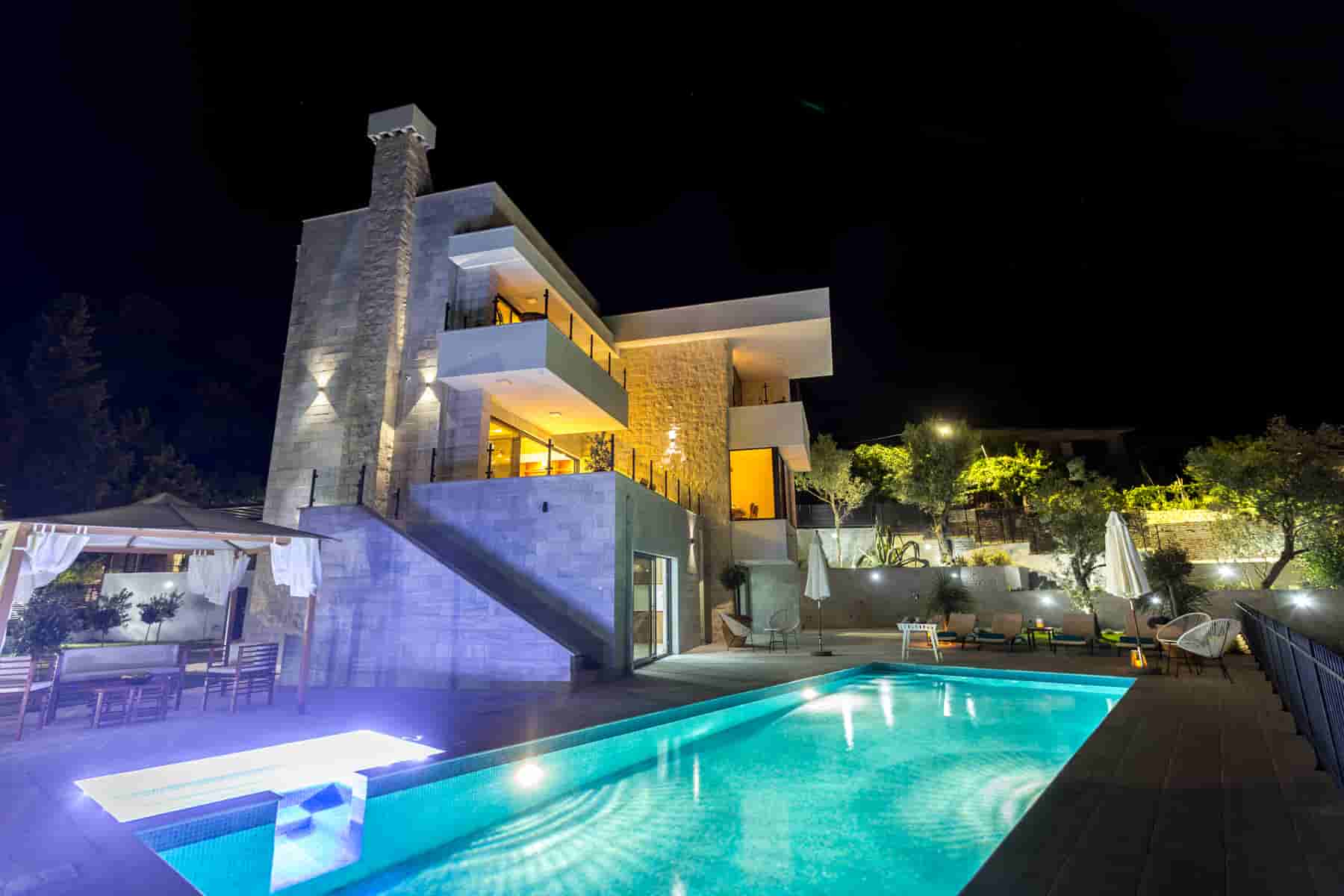 Stunning 5-Bedroom Villa for Sale in Djenovici, Herceg Novi