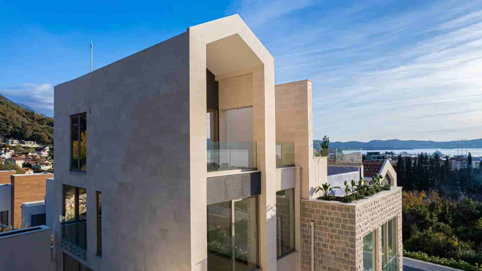 Penthouse u Donjoj Lastvi, Tivat