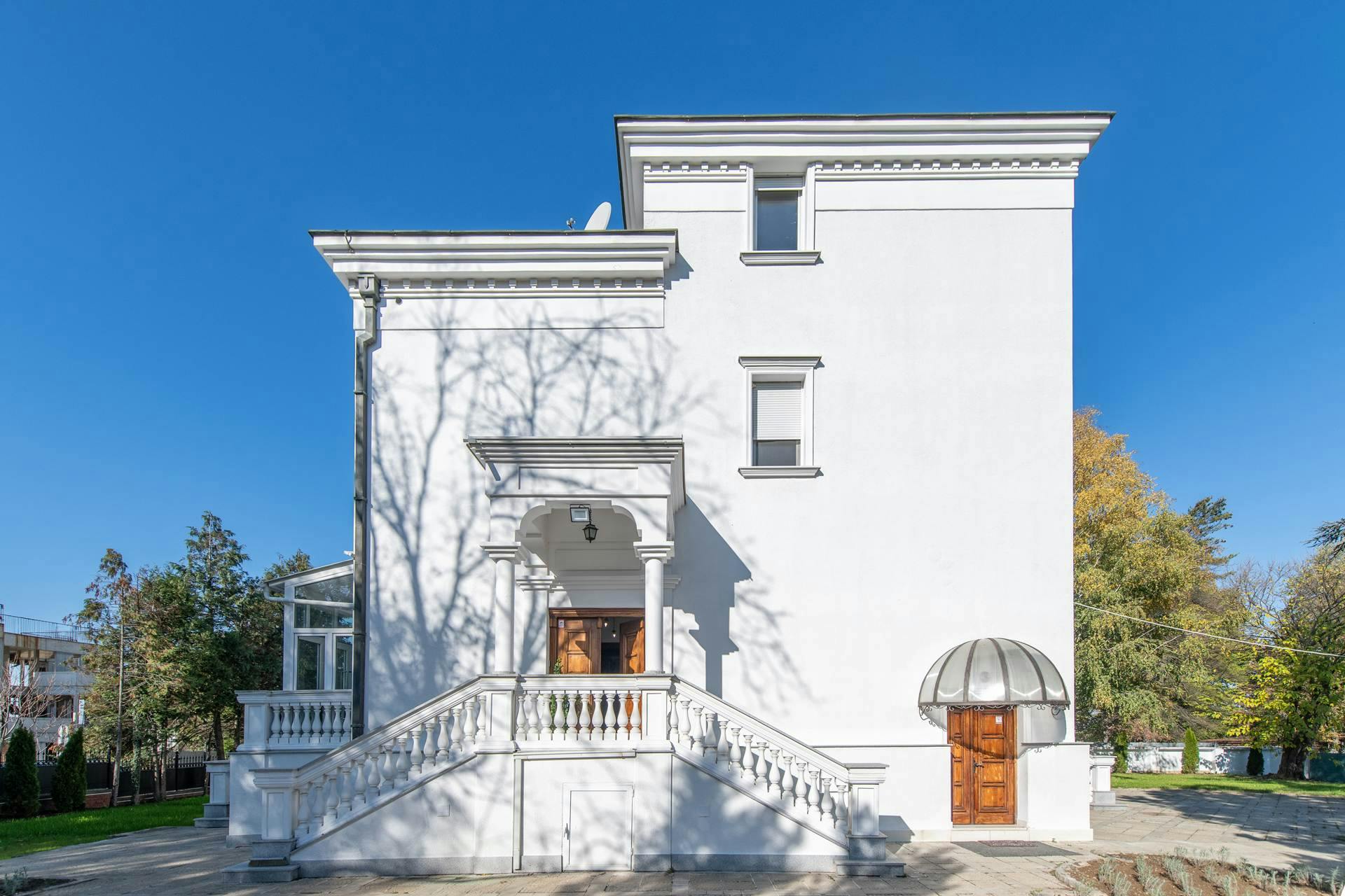 Elegant Historical Villa – Dedinje