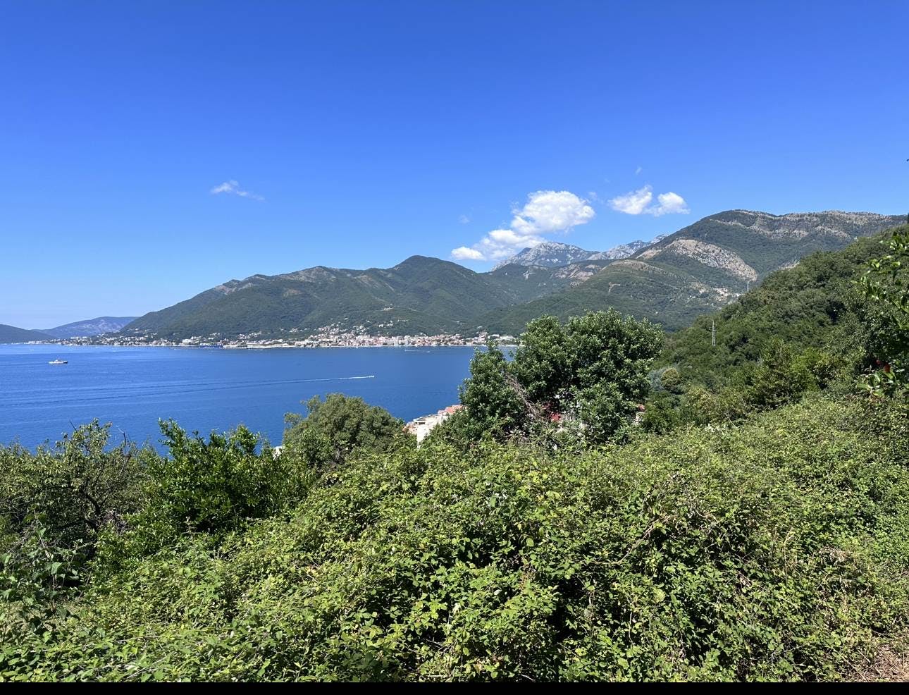 Urbanized land for sale in Donja Lastva, Tivat