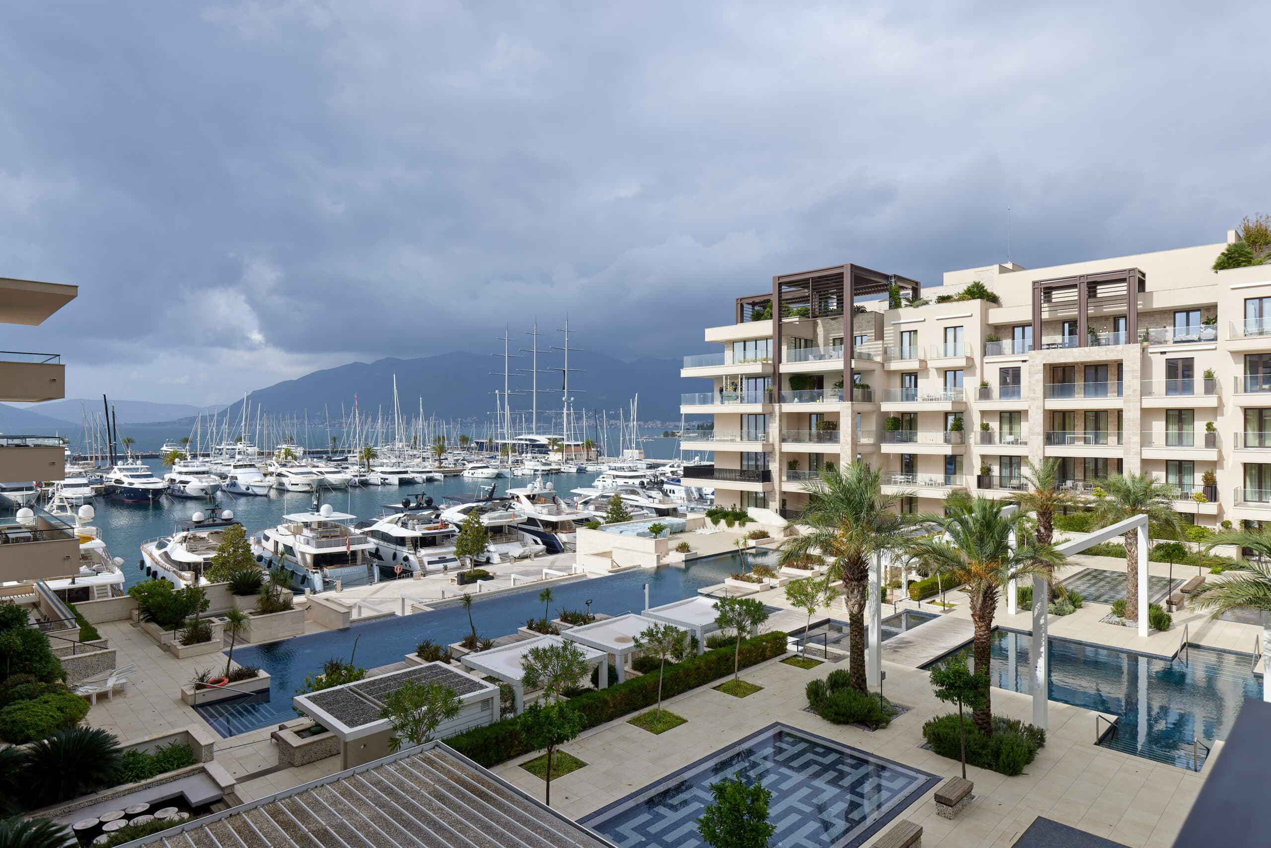 Three-bedroom apartment available for sale at Aqua residence, Porto Montenegro