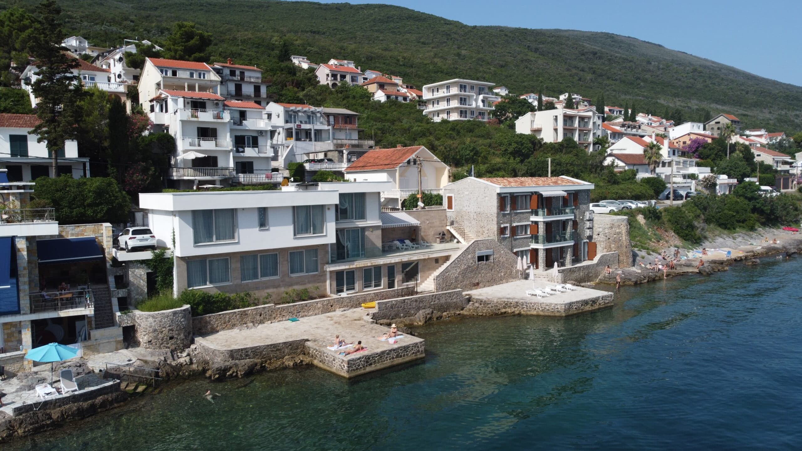 Modern Seafront Villa in Krasici