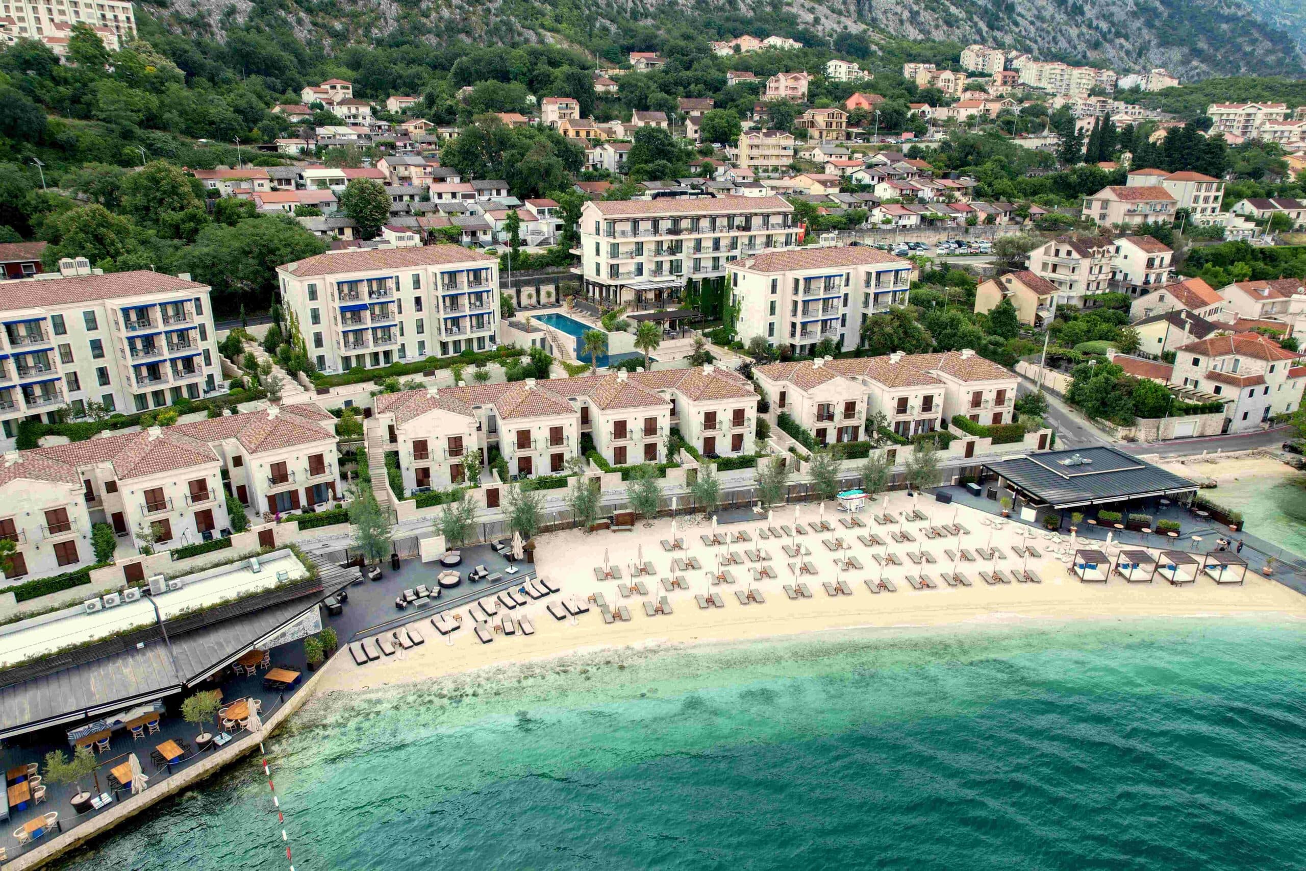 Роскошная вилла на берегу моря, часть HUMA Kotor Bay Hotel & Villas