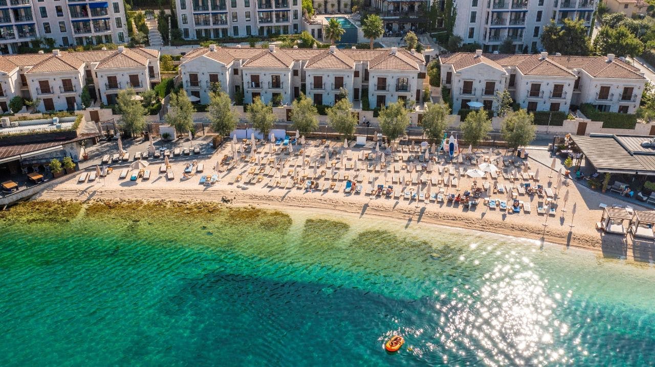 Роскошная вилла на берегу моря, часть HUMA Kotor Bay Hotel & Villas