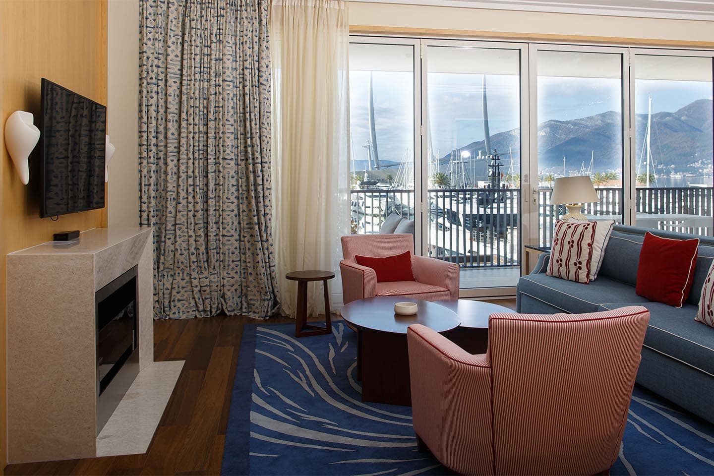 Dvosoban stan dostupan u Baia Residence, Porto Montenegro