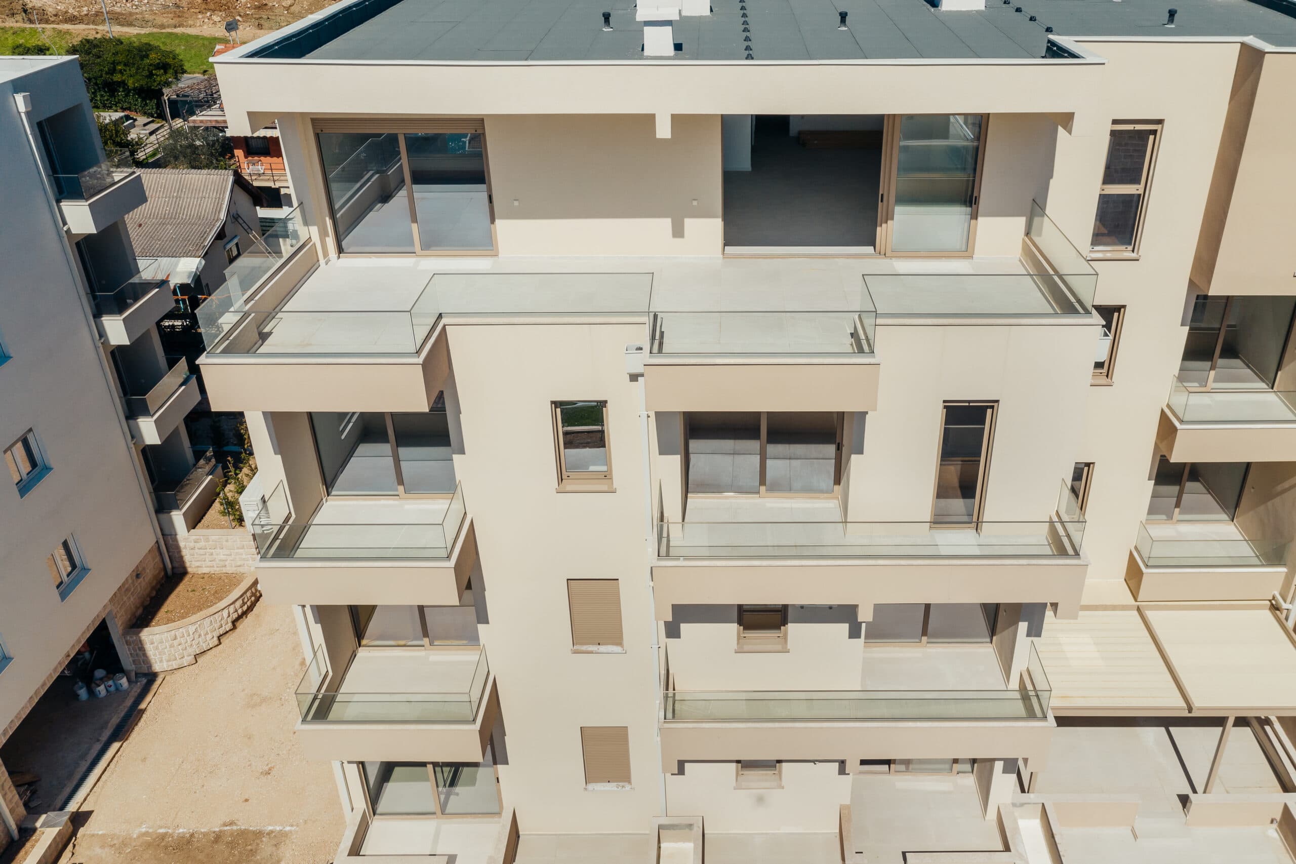 Na prodaji trosobni penthouse u Baošićima, Herceg Novi