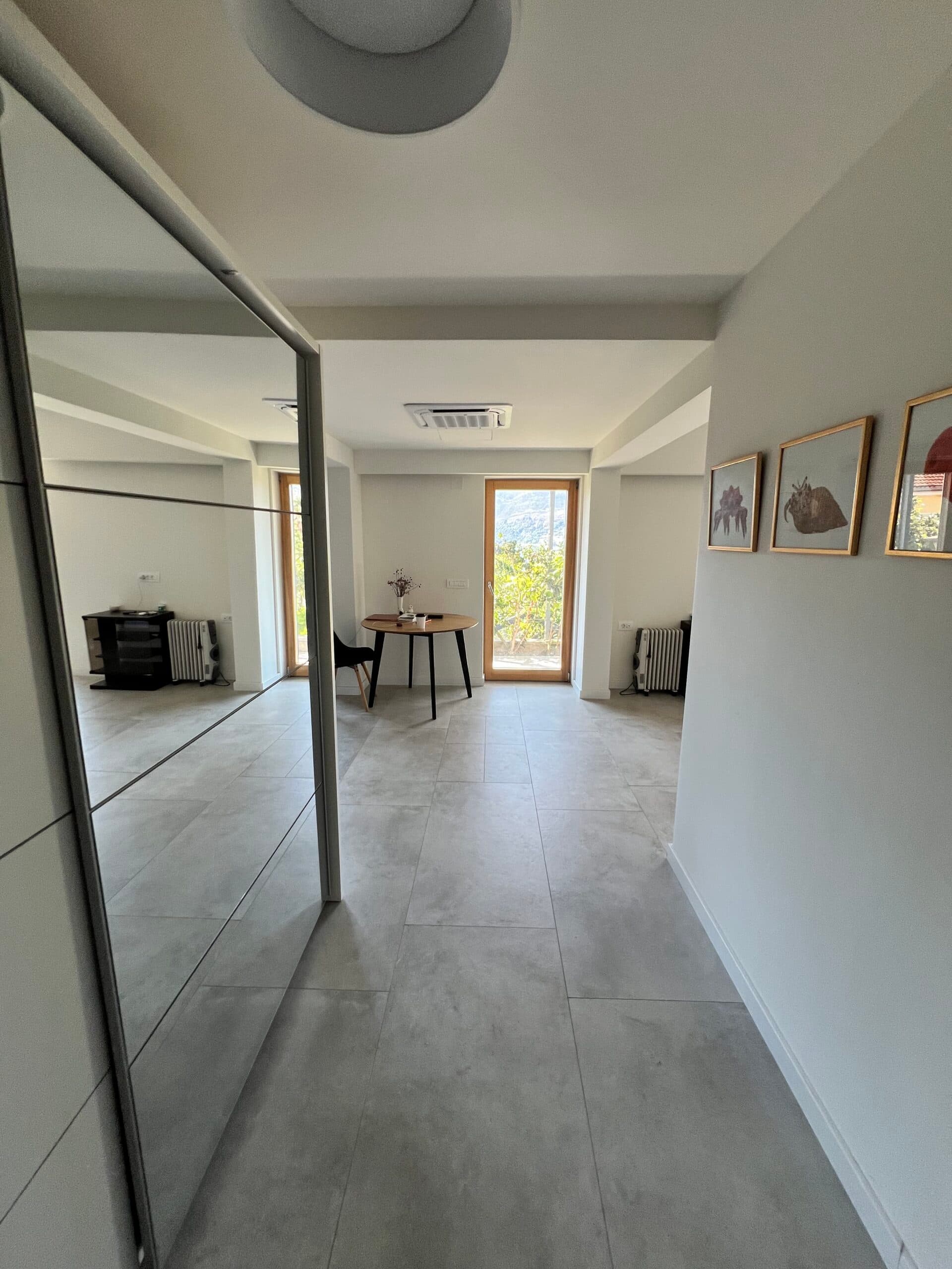 Stylish One-bedroom apartment for rent in the center of Herceg Novi