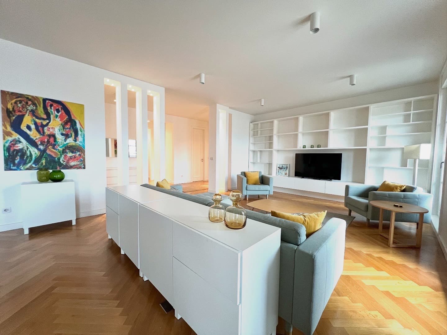 Strahinjica Bana, 3-bedroom apartment