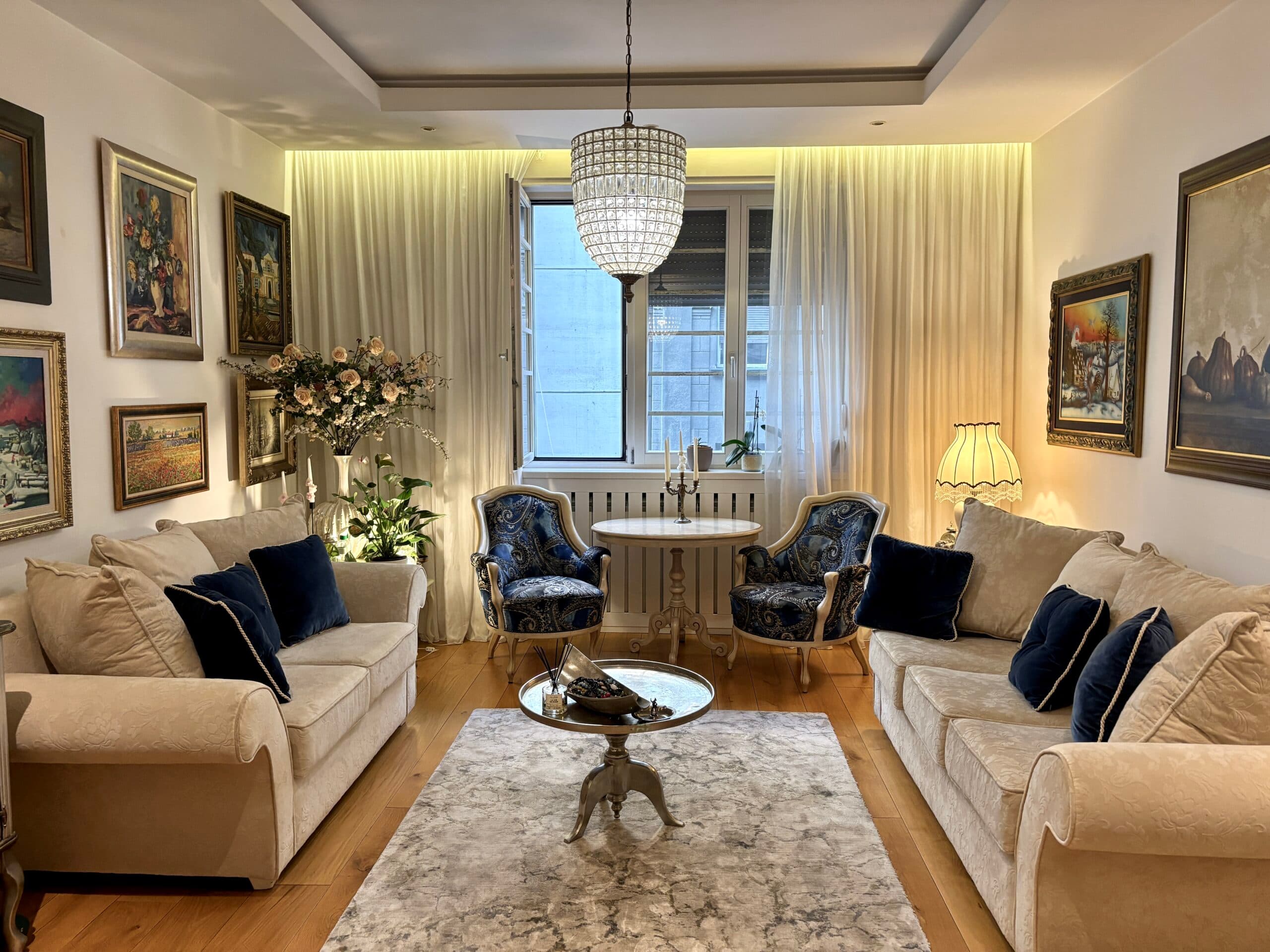 Salon apartment in Kosovska Street