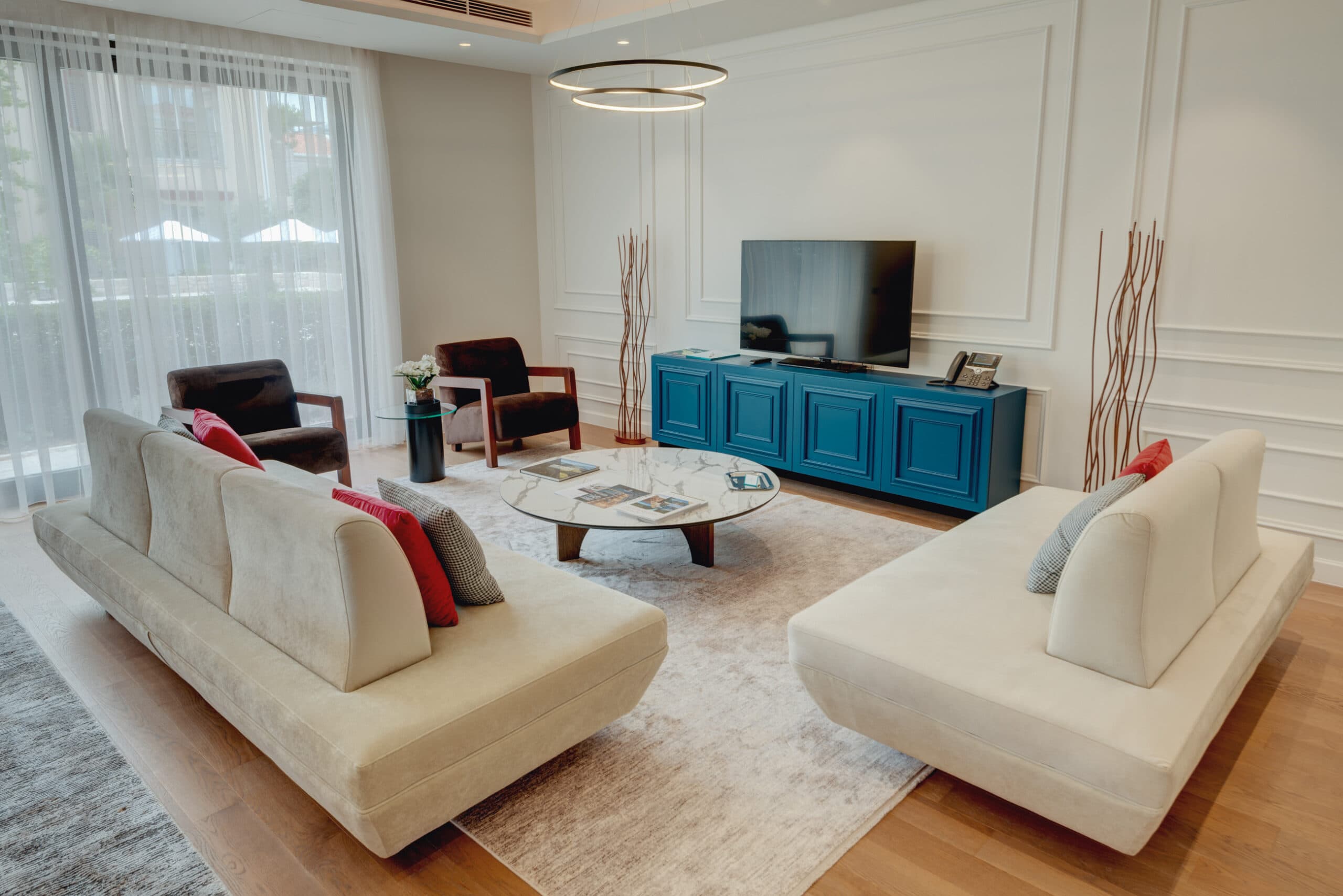 Spacious three-bedroom apartment in Village Residence