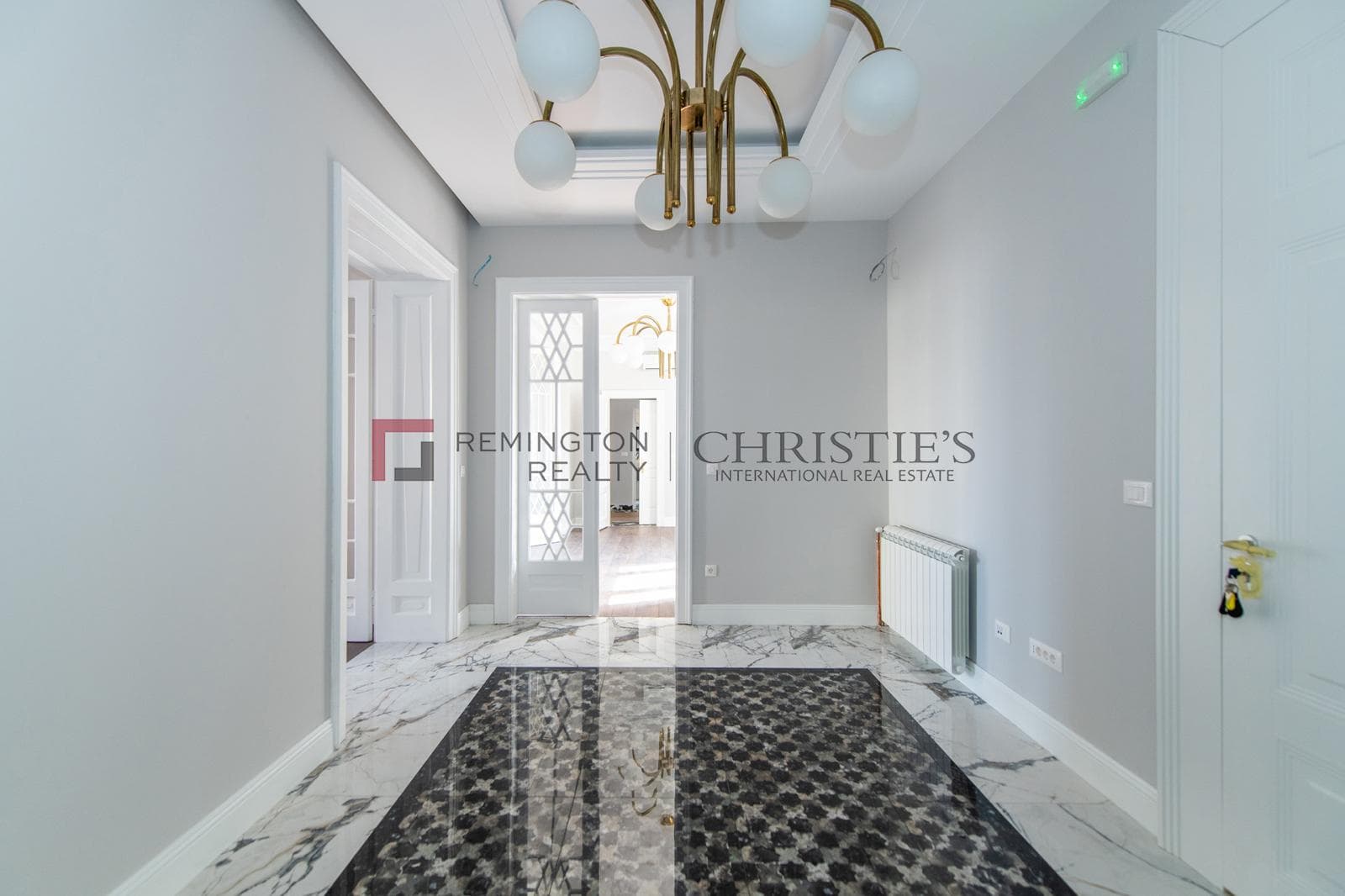 Beautiful salon-style apartment Oblićev Venac